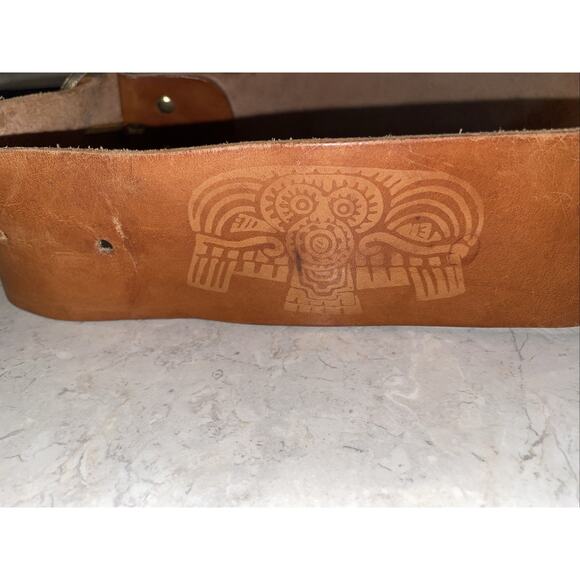 Vintage Tan LEATHER BELT Retro Boho SouthwesternSwirled ROUND BUCKLE WOMEN'S S-M - Picture 2 of 10